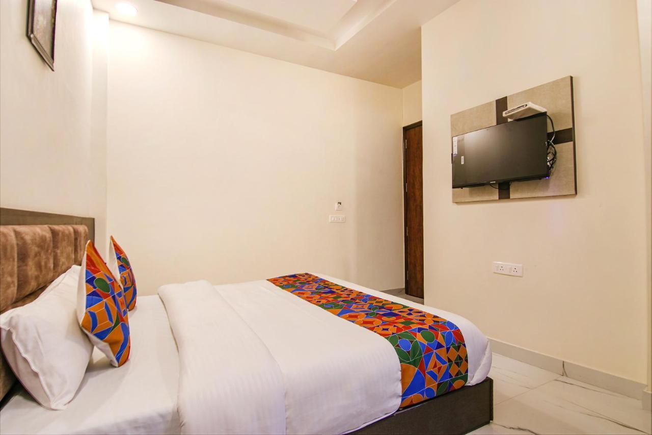 Fabhotel Aryan Grand Amritszár Kültér fotó