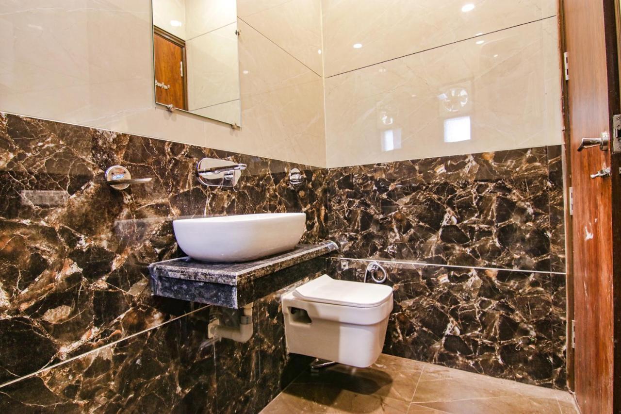 Fabhotel Aryan Grand Amritszár Kültér fotó