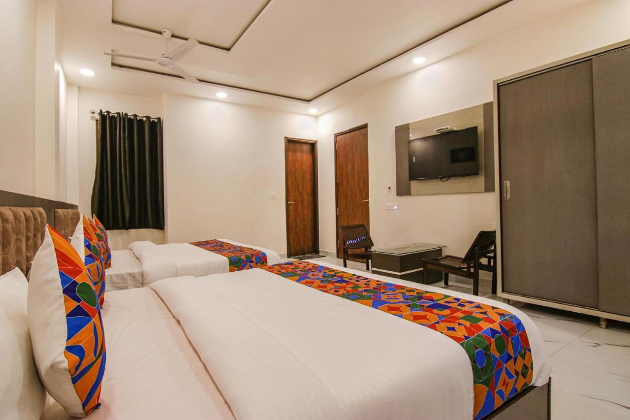 Fabhotel Aryan Grand Amritszár Kültér fotó