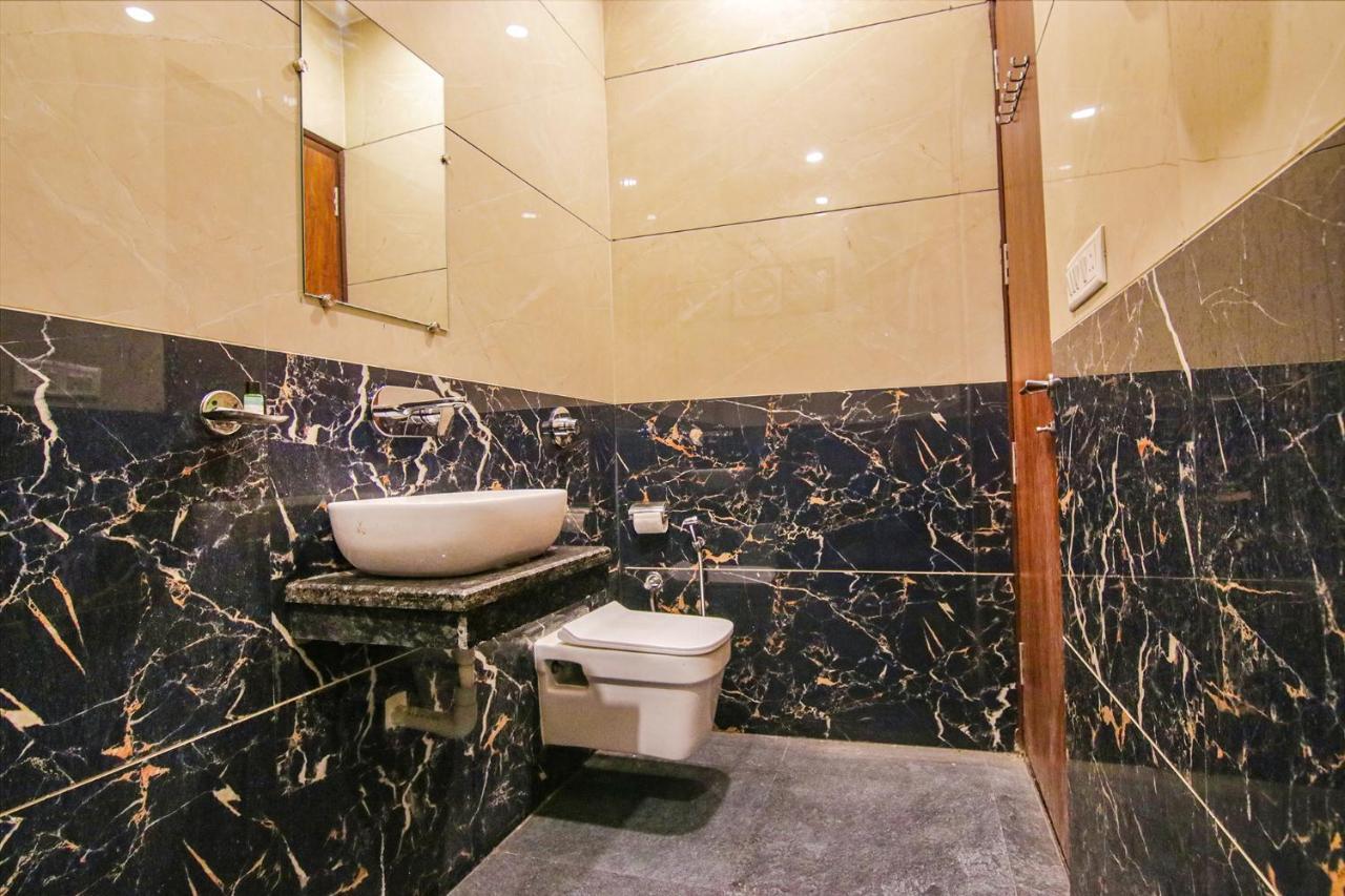 Fabhotel Aryan Grand Amritszár Kültér fotó